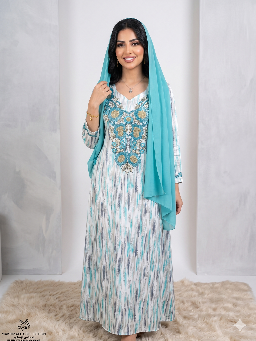 Mkhawar Élégance Turquoise – Soie Indonésienne Brodée à la Main