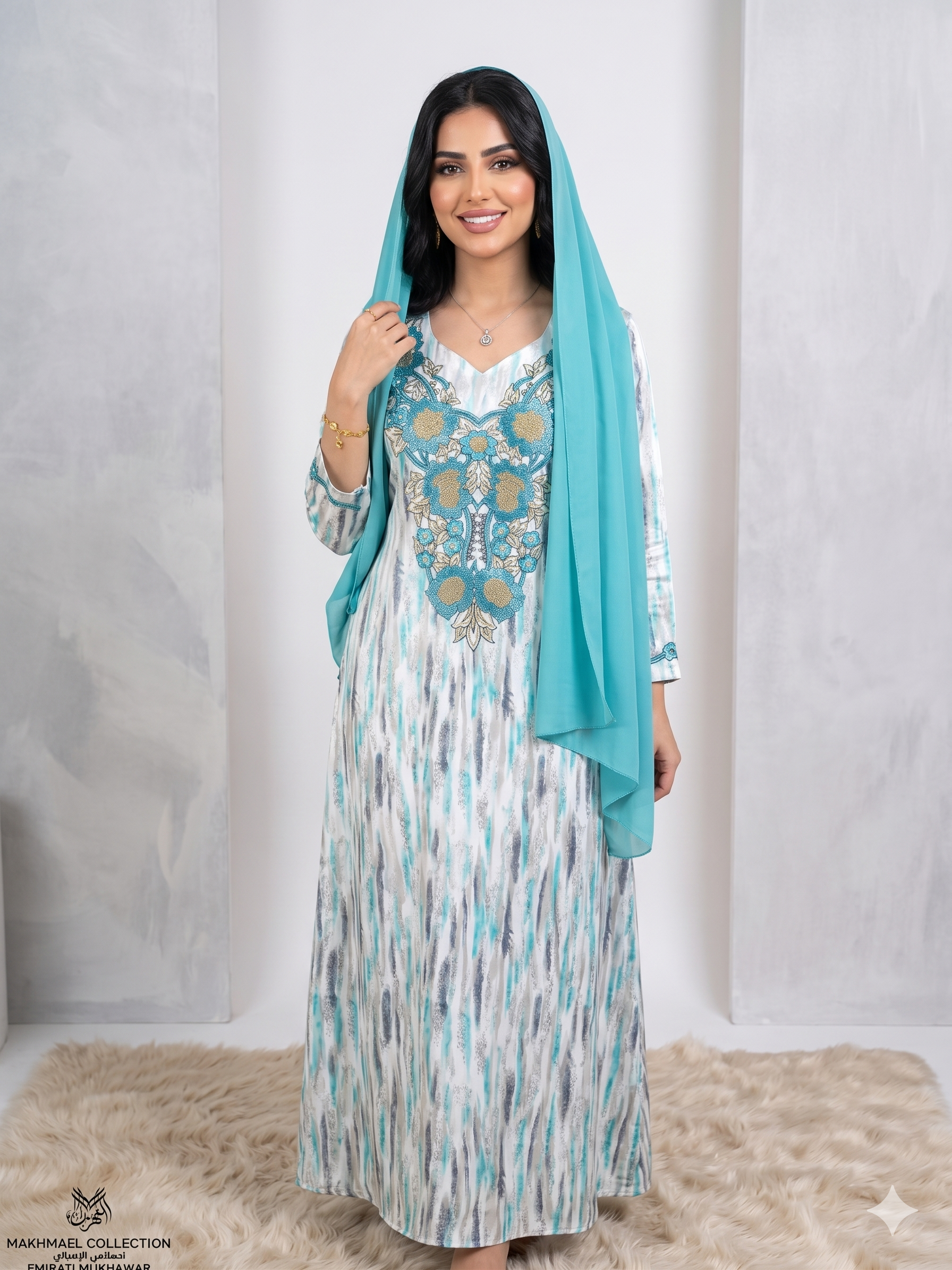 Mkhawar Élégance Turquoise – Soie Indonésienne Brodée à la Main
